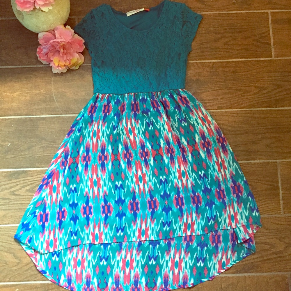 Girls sz  6/7 floral print lace top high low dress